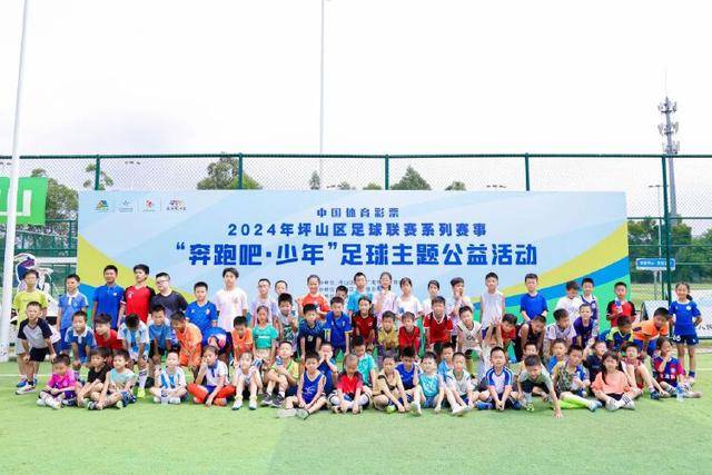 俄军三路突击：切断乌军外援生命线